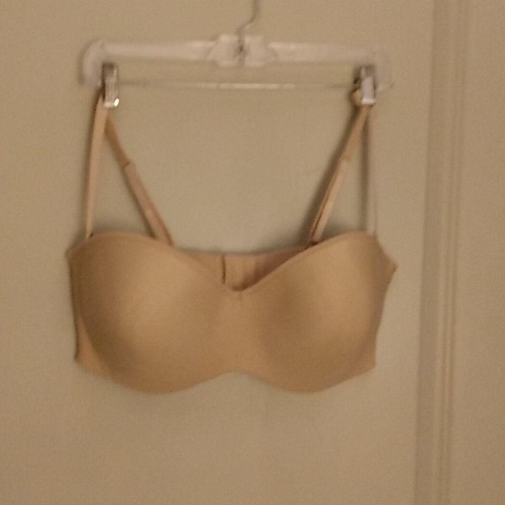 Maidenform Beige Strapless Convertible Bra with Removable Straps